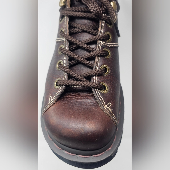 ***$OLD***Dr. Martens Oxford Brown Leather Low Top Shoes Size 7 Men 8 Women's - Picture 10 of 16